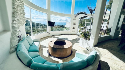 Renta Casa Santorini Con Vistas Expectaculares En 4 Habitaciones Con Baño De Un Stilo Único En Su Tipo, Alberca Climatizada Y Jardín Bonito. Todos Los Servicios En Fracc Rancho San Diego Ixtapal Sal