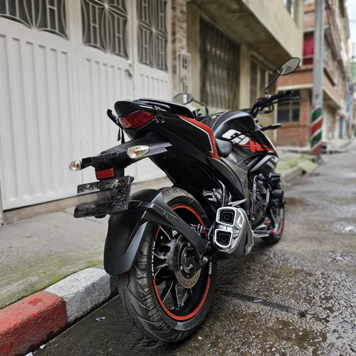 Suzuki Gixxer 250