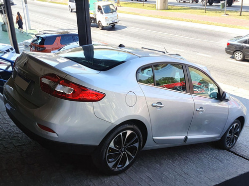 Renault Fluence Sedan Privilège 2.0 16V FLEX Aut