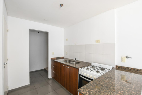 Imagen 7 de 29 de Departamento De 3 Dormitorios En Venta Con Quincho Pileta Y Cochera Centro