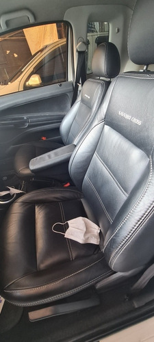 Imagem 6 de 11 de Volkswagen Saveiro 1.6 Cross Cab. Estendida Total Flex 2p