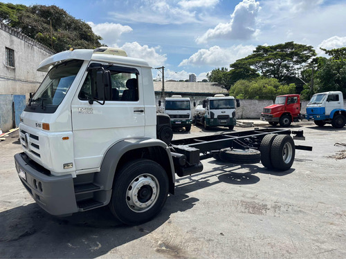 Vw 15180 Worker Ano 2009 Chassis Caminhão Único Dono