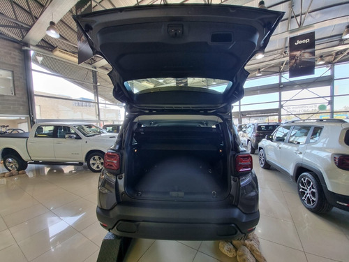 Imagen 13 de 21 de Jeep Renegade 1.8 Sport Mt5