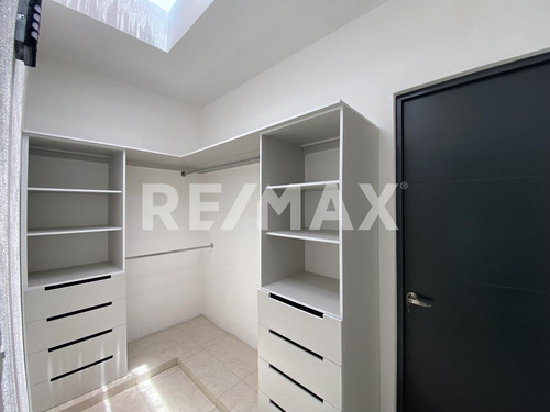 Casa En Venta En Morelos, Otilio Montaño Cuautla