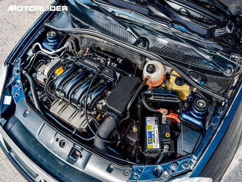Imagen 16 de 25 de Renault Symbol Privilege 1.6 Extra Full | Permuta / Financia