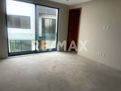 Estrena Casa En Conjunto De 4 Casas En Lomas De Tecamachalco