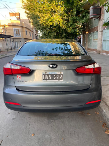 Kia Cerato 1.6 Ex At6