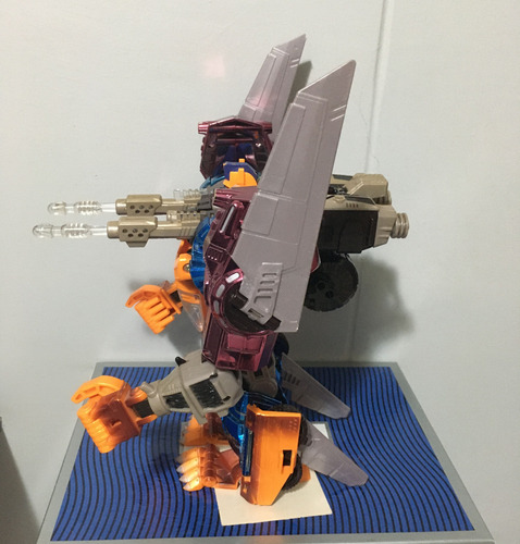 Transformers = Optimal Optimus = Transmetal 2 (Usado)