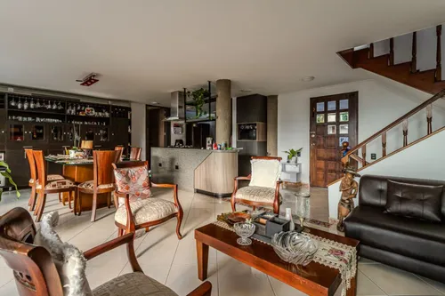 Casa En Venta En San Lucas. Cod V14548