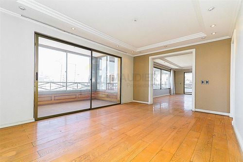 Departamento En Venta De 3 Dorm. En Las Condes