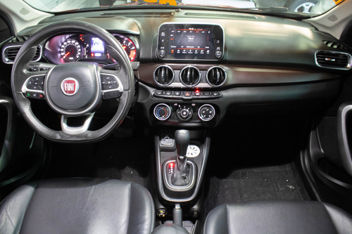 Fiat Cronos 1.8 Precision 16v Flex Aut. 4p