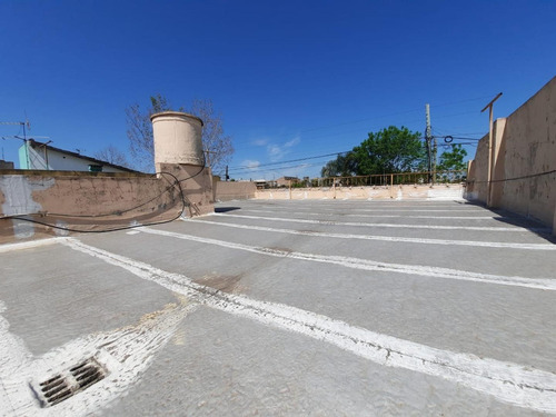 Imagen 10 de 23 de Importante 2 Casas Con Lote Propio Y Amplio Parque
