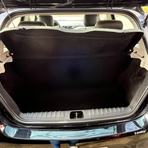 Chevrolet Onix 1.4 MPFI LTZ 8V FLEX 4P MANUAL