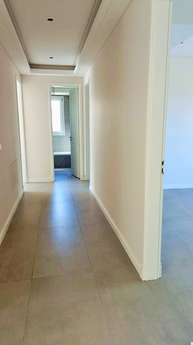 Imagen 10 de 14 de Casa A Estrenar - Club Miralagos