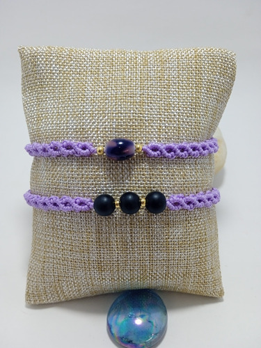 Pulseras Tejidas Moradas 