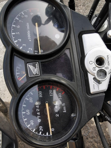 Imagen 5 de 6 de Honda Cb 125 Mod. 2020 (2 Unids), 1 Honda Cargo 150 2018