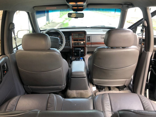 Imagen 14 de 16 de Jeep Grand Cherokee