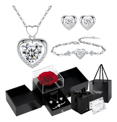 Caixa De Presente Com Colar Feminino De Coração E Rosas, Colar, P...