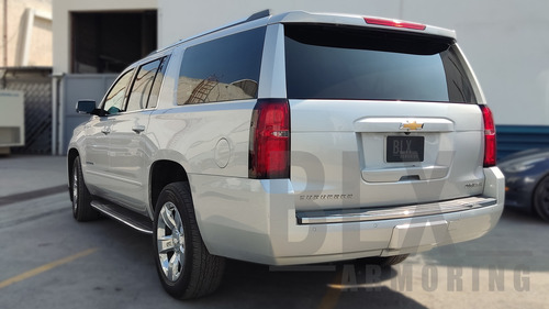 Chevrolet Suburban 5.4 Premier Piel 4x4 At