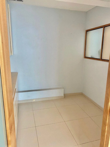 Oficina En Libertad, 55m2