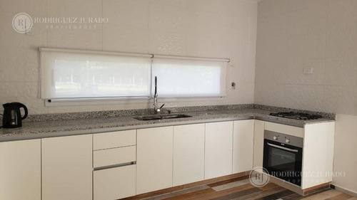 Casa - Pilar