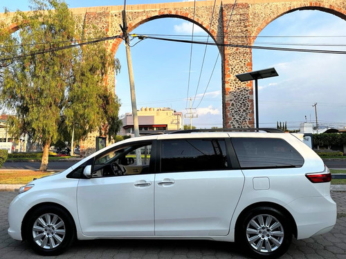 Toyota Sienna 3.5 Xle Piel At