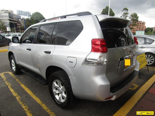 Imagen 5 de 14 de Toyota Prado 3.0 Tx