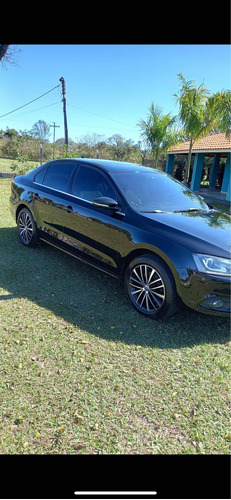 Volkswagen Jetta 2.0 Tsi Highline 4p