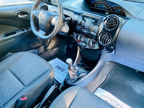 Toyota Etios Xls
