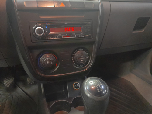 Volkswagen Suran COMFORTLINE 90B