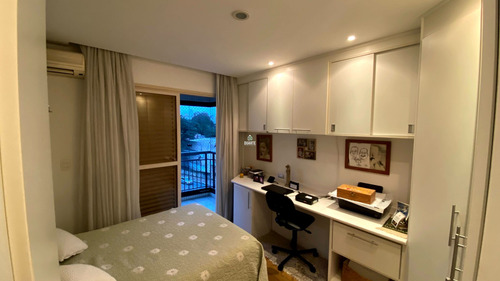 Imagem 13 de 30 de Vendo Lindo Apartamento Decorado No Bairro Aparecida, Santos, 3 Suítes, Lavabo, 2 Vagas Paralelas, Portaria 24 Horas, Elevador - Ap04071 - 69715781