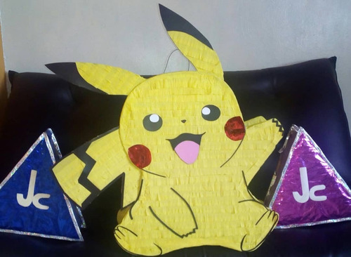 Piñata De Pikachu Selfie Nombre Decorado Topper Cotillones 