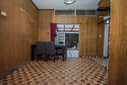 Venta Casa 3 Amb Con Cochera Y Terraza En Caseros