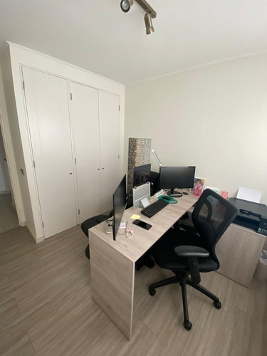 Townhouse (casa De 2 Pisos) En Venta, Excelente Precio Uf7.6