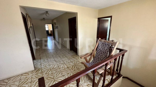Casa En Venta, Jardines De La Calera, Tlajomulco De Zúñiga, Jalisco