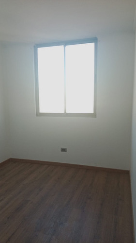 Departamento Remodelado Con Hermosas Áreas Verdes