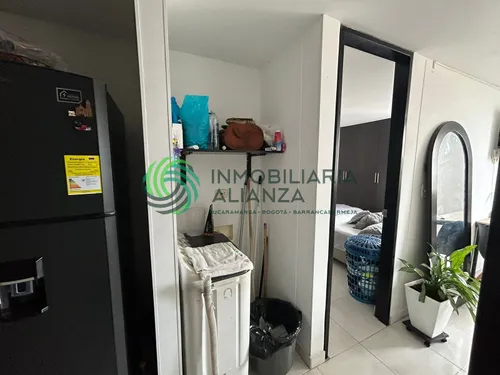 Apartamento En Venta En La Universidad. Cod V61408