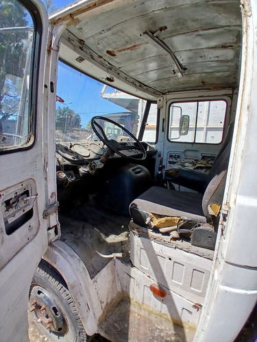 Mercedes Benz 608 No Permuto