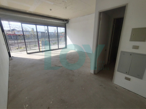 Arriendo Local Comercial De 40 M2 En Av Principal San Miguel