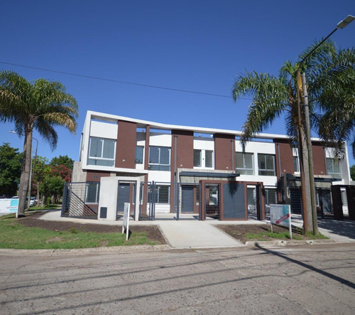 Venta Duplex En Ituzaingo Norte A Estrenar