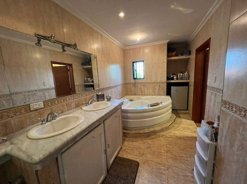 Imagen 6 de 30 de Casas En Venta En Ribereña Cabudare Rah Código 22-23811 Numero De Contacto 0424 556 57 59 Monica C. Asesor Inmobiliario Rentahouse