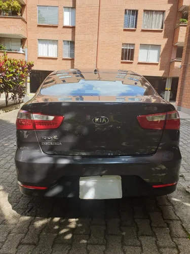 Kia Rio 1.2 4 p