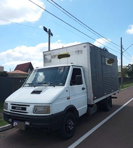 Imagem 2 de 25 de Iveco 3515 Baú De 4.50 Carga Seca