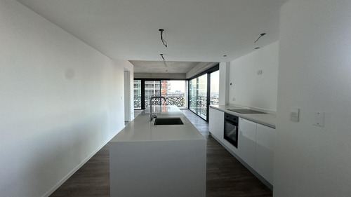 3 Ambientes En Venta A Estrenar, Piso Alto, Con Incrible Vista En Quartier Del Bajo.