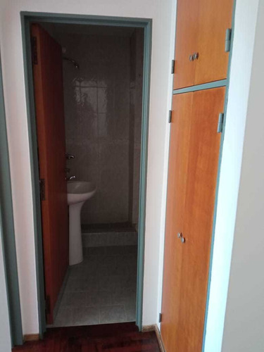 Imagen 10 de 11 de Departamento En Alquiler 1 Dormitorio - Rodeau 74