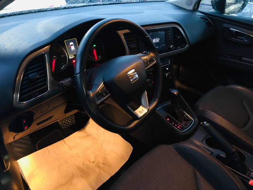 Imagen 8 de 13 de Seat Leon 2014 1.8 Fr T Mt