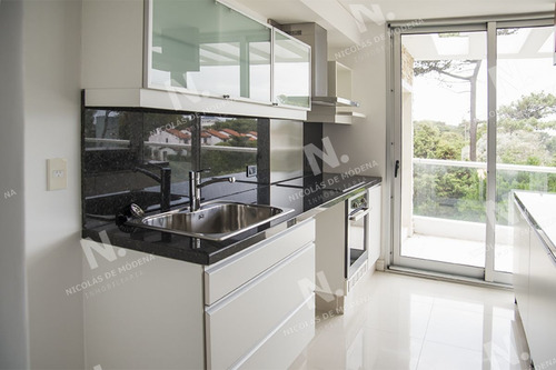 Imagen 8 de 17 de Hermoso Departamento, En Playa Brava. - Punta Del Este Rincón Del Indio