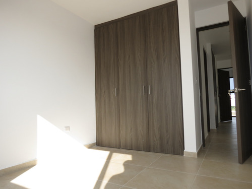 Imagen 8 de 14 de El Refugio - Casa En Renta. Condominio Con Seguridad Y Amenidades.