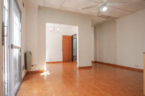 Venta Ph - 2 Ambientes Y Medio - San Justo/unlam