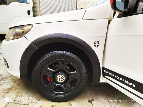 Volkswagen Saveiro 1.6 Trooper Cab. Estendida Total Flex 2p